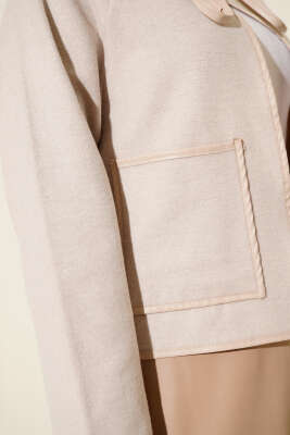 Deri Biyeli Kaşe Kısa Ceket Bej - Thumbnail