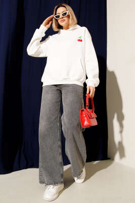 Kapşonlu Kiraz Baskılı Sweatshirt Beyaz - Thumbnail