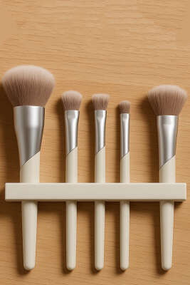 Pazarium - 5'li Makyaj Fırçası Seti Bej