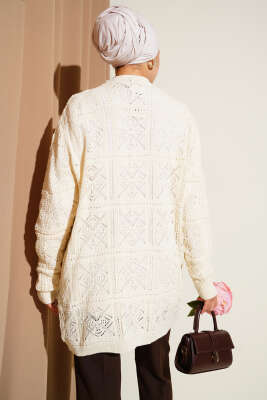 Çiçek Nakışlı Örgü Triko Hırka Bej - Thumbnail