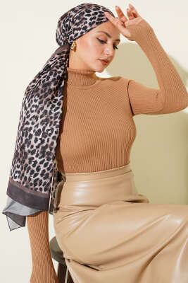 Balıkçı Yaka Parmak Geçirmeli Triko Kazak Latte - Thumbnail