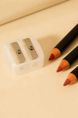 Pazarium - Kalemtraş Beyaz