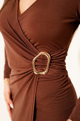 V Yaka Tokalı Midi Elbise Kahve - Thumbnail