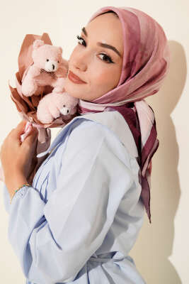 Pazarium - Çiçekli Şeritli Bambu Kraş Eşarp Mürdüm