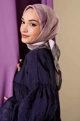 Pazarium - Çiçekli Şeritli Bambu Kraş Eşarp Füme