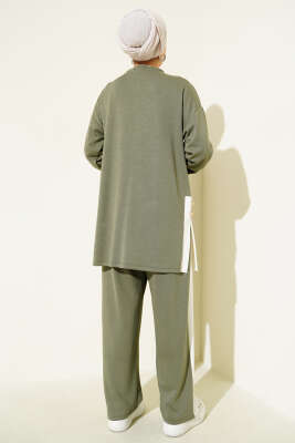 Gold Düğmeli Garnili Loyşa İkili Takım Çağla Yeşili - Thumbnail