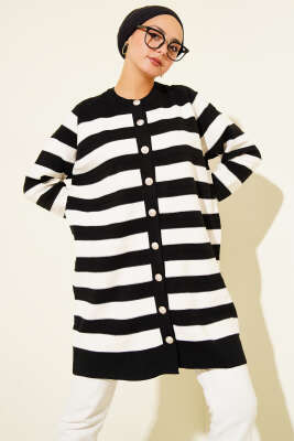 Pazarium - Desenli Düğme Detaylı Triko Hırka Siyah