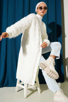 Pazarium - Saçaklı Triko Hırka Ekru 