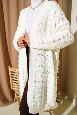 Örgü Desen Detaylı Triko Hırka Ekru - Thumbnail