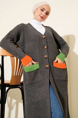 Renk Detaylı Salaş Füme Hırka - Thumbnail