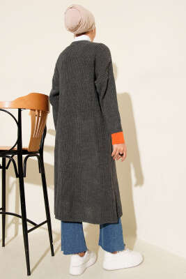 Renk Detaylı Salaş Füme Hırka - Thumbnail