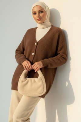 Sakallı Düğmeli Hırka Kahve - Thumbnail