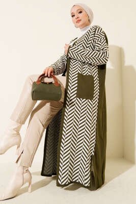 Pazarium - Zikzak Çizgili Desenli Uzun Triko Hırka Haki