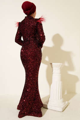 Omuzları Tüylü Pul Payet Abiye Elbise Bordo - Thumbnail