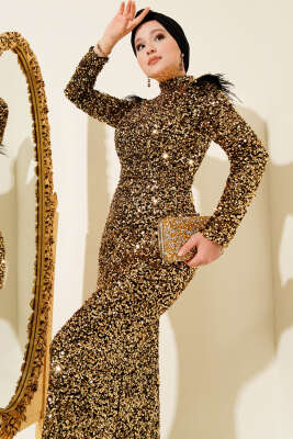 Omuzları Tüylü Pul Payet Abiye Elbise Siyah Gold - Thumbnail