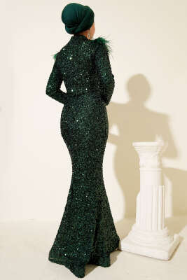 Omuzları Tüylü Pul Payet Abiye Elbise Zümrüt Yeşili - Thumbnail