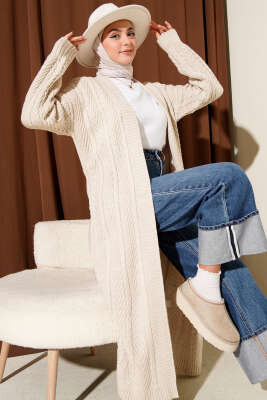 Pazarium - Örgü Büzgülü Uzun Triko Hırka Taş