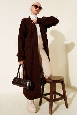 Pazarium - Örgü Büzgülü Uzun Triko Hırka Kahve