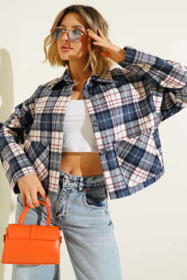 Pazarium - Çift Cepli Ekoseli Kısa Ceket Lacivert