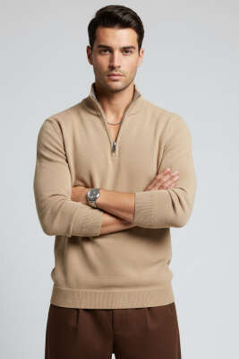 Pazarium - Balıkçı Yaka Fermuarlı Erkek Triko Kazak Camel