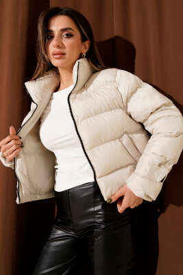 Dik Yaka Fermuarlı Kısa Şişme Mont Taş - Thumbnail