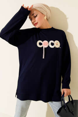 Pazarium - Loyşa Coco Yazı Süslemeli Tunik Lacivert