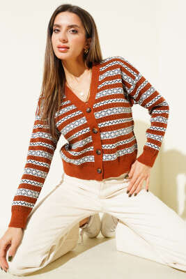 Pazarium - Yatay Çizgili Düğmeli Triko Hırka Kiremit