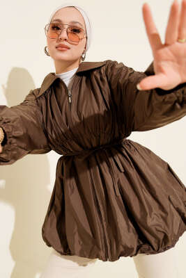 Kol Büzgülü Fermuarlı Trençkot Kahve - Thumbnail