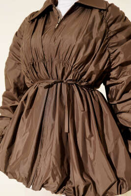 Kol Büzgülü Fermuarlı Trençkot Kahve - Thumbnail