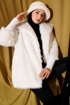 Pazarium - Bilek Ribanalı Kürklü Mont Ekru