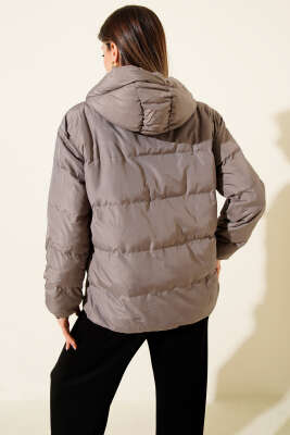 Kapüşonlu Fermuarlı Kısa Şişme Mont Füme - Thumbnail