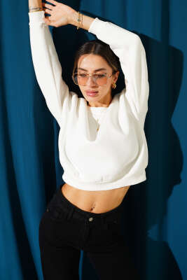 Pazarium - Basic Bisiklet Yaka Üç İp Sweatshirt Ekru