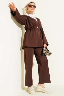 Pazarium - Bel Lastikli Düğme Detaylı İkili Takım Kahve