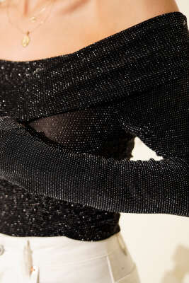 Madonna Yaka Simli Bluz Siyah - Thumbnail