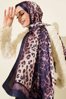 Pazarium - Leopar Desen İpekTwill Şal Lacivert