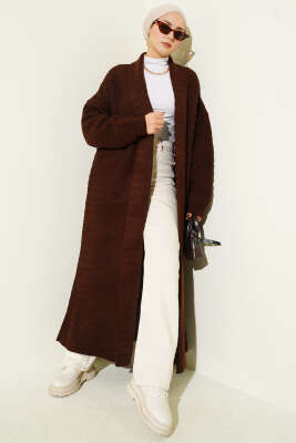 Pazarium - Zigzag Kabartmalı Triko Uzun Hırka Acı Kahve