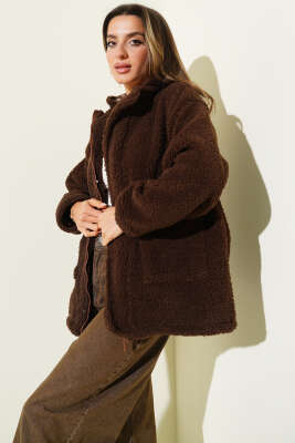 Pazarium - Kapüşonlu Torba Cepli Peluş Mont Kahve