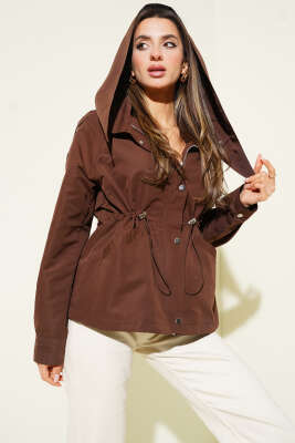 Pazarium - Kapüşonlu Bel Lastikli Kısa Trençkot Kahve