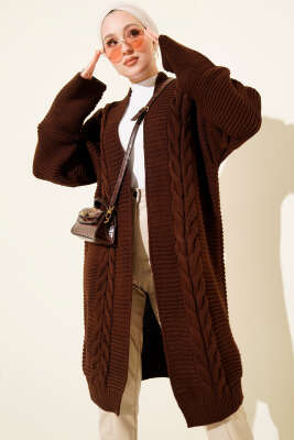 Pazarium - Yatay Çizgi Kabartmalı Triko Hırka Kahve