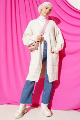 Düşük Omuz Cepli Triko Hırka Bej - Thumbnail