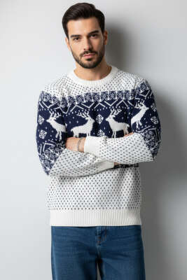 Pazarium - Bisiklet Yaka Geyikli Erkek Triko Kazak Beyaz Lacivert