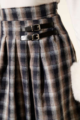 Kemer Aksesuarlı Ekoseli Etek Bej - Thumbnail