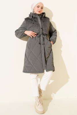 Pazarium - Göğüs Kürklü Kapüşonlu Kapitone Mont Füme