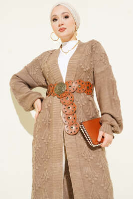 Kiraz Kabartmalı Uzun Triko Hırka Vizon - Thumbnail