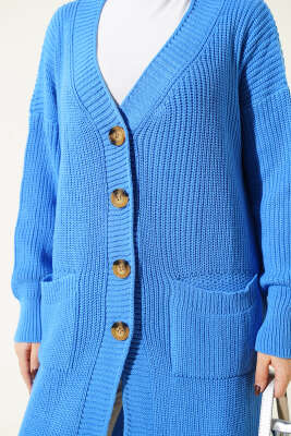 Düğmeli Cepli Uzun Triko Hırka Mavi - Thumbnail