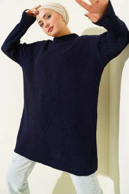 Pazarium - Çizgi Baklava Desen Triko Tunik Lacivert