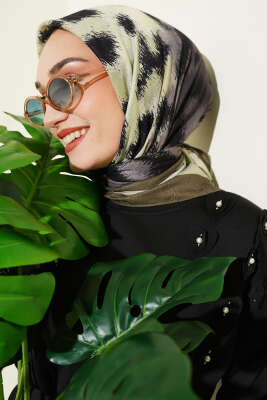 Şerit Geçişli Desenli Bambu Eşarp Haki - Thumbnail