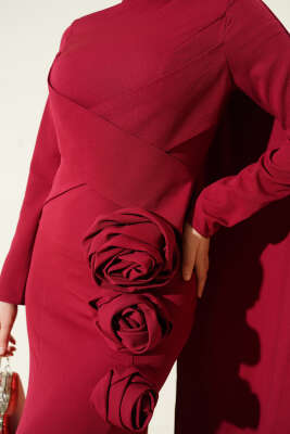 Gül Detaylı Pelerinli Abiye Elbise Bordo - Thumbnail