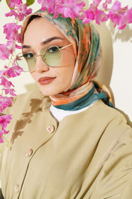 Desenli Dijital Baskılı Eşarp Yeşil - Thumbnail