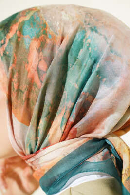 Desenli Dijital Baskılı Eşarp Yeşil - Thumbnail